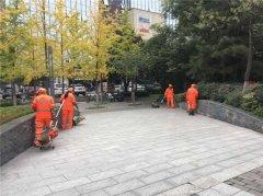 经发保洁开展道路卫生大排查，精细提升经开环境